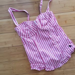 Small abercrombie and Fitch structured top